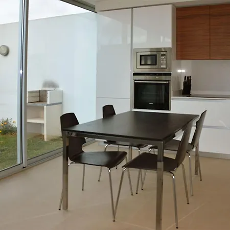 Blue B Holiday home *